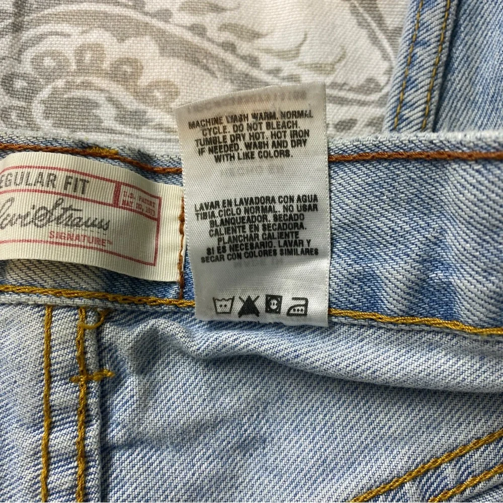 Levis Strauss Regular Fit Jeans‎ Mens Size 31X30 Light Washed distressed grunge